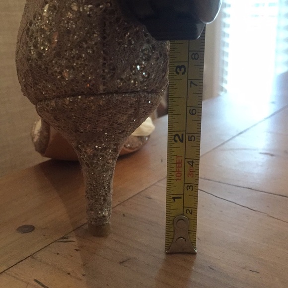 Stuart Weitzman shoes - Picture 7 of 8